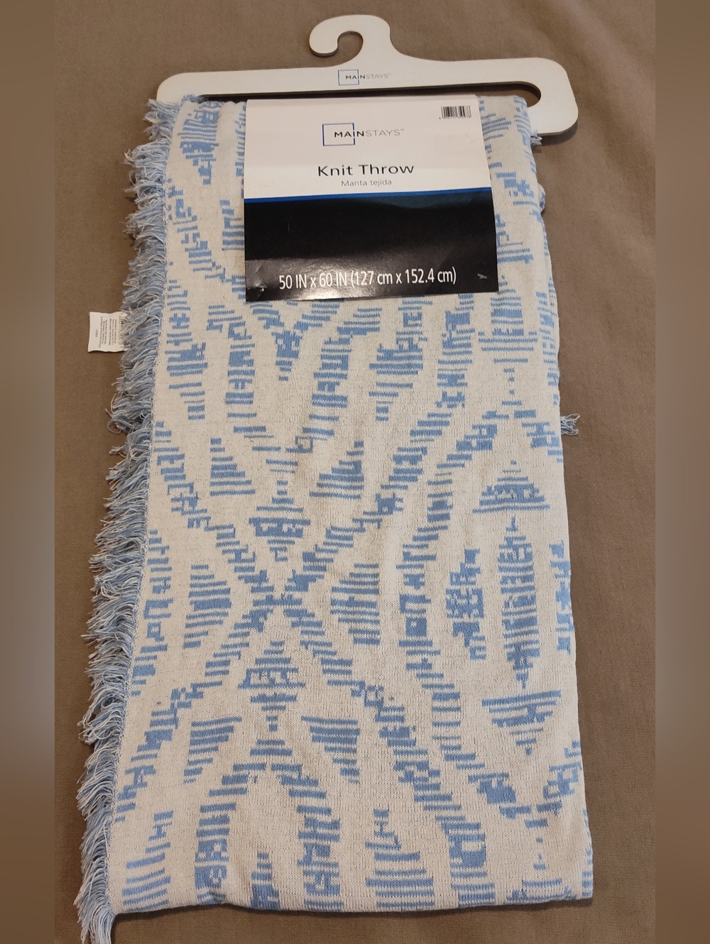 NWT!! Mainstays Knit Throw - Blue & Cream Patterned Fringe Blanket